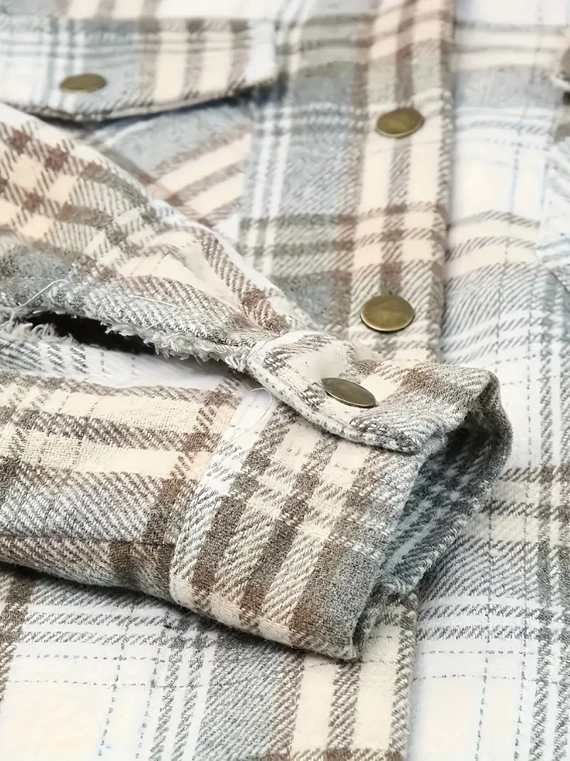 Adela - Chaqueta cálida con capucha y cremallera - Vivea Casa